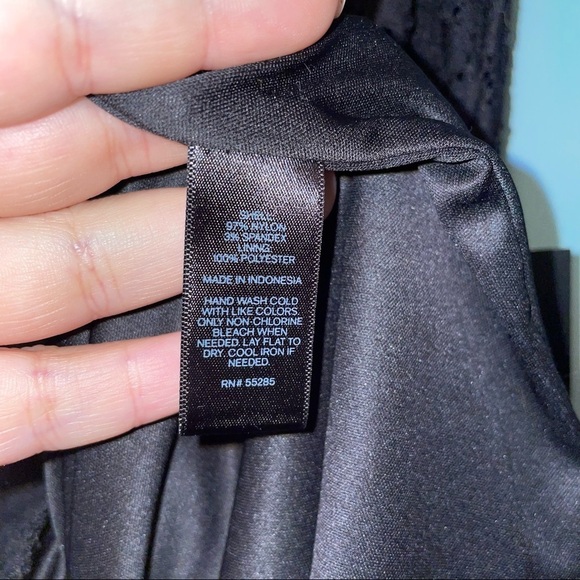 Express Dress Black Eyelet Lace Sleeveless Skater Dress Size Small - Picture 5 of 9